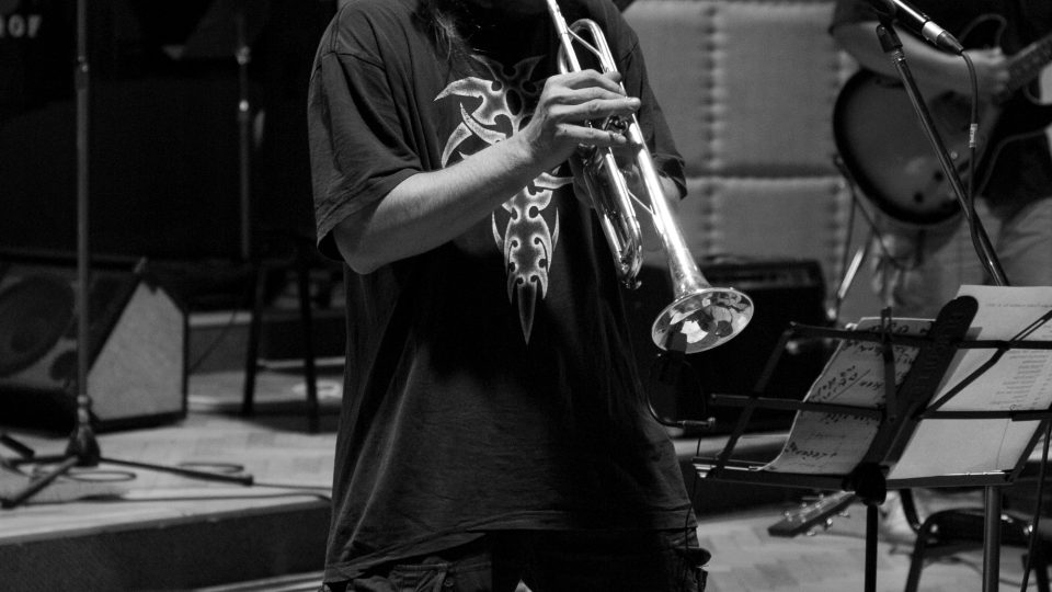 Koncert kapely Ležérně a vleže ve Studiu 1