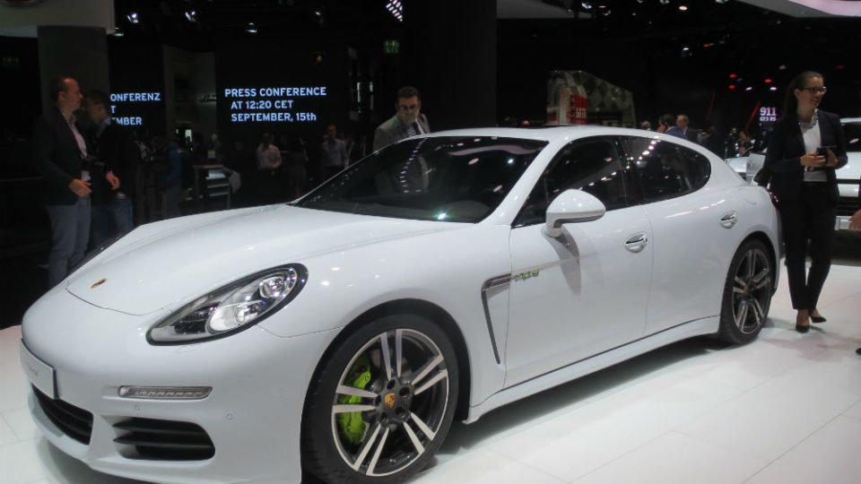 Porsche E-Hybrid 2