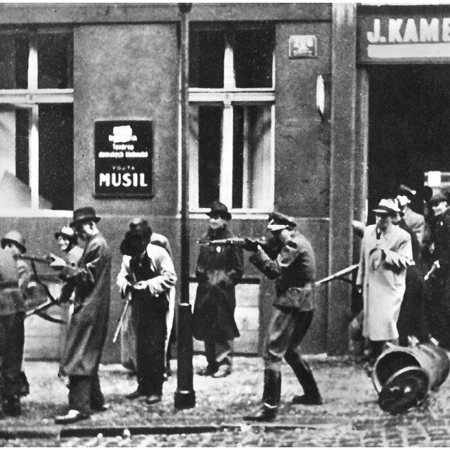 Pražské povstání 1945 | foto:  Archiv ČRo